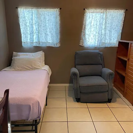 Cozy Studio Attached To The House